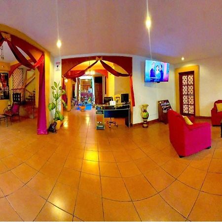 Hostal Lolita'S Boutique Ґранада Екстер'єр фото