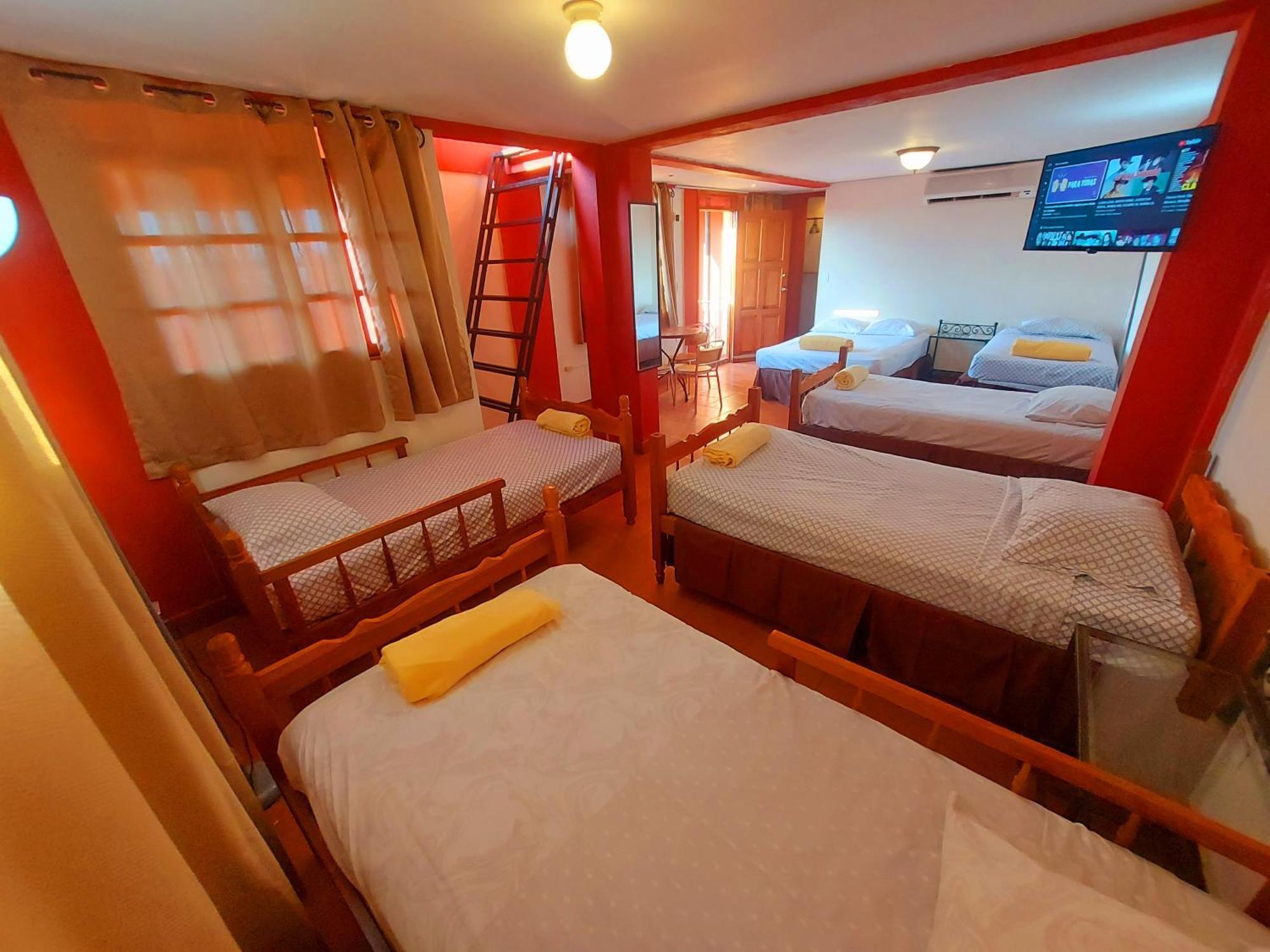 Hostal Lolita'S Boutique Ґранада Екстер'єр фото