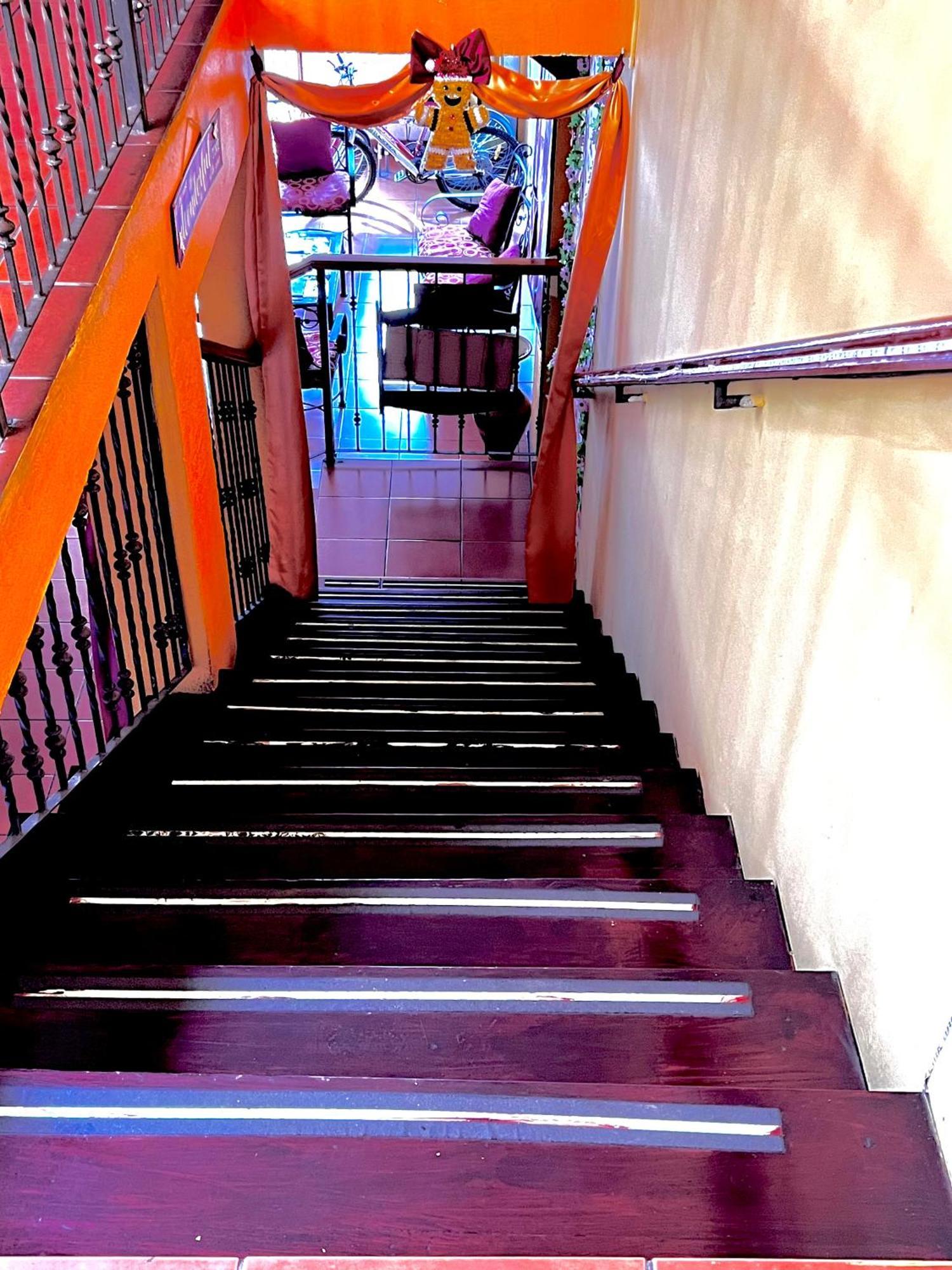 Hostal Lolita'S Boutique Ґранада Екстер'єр фото