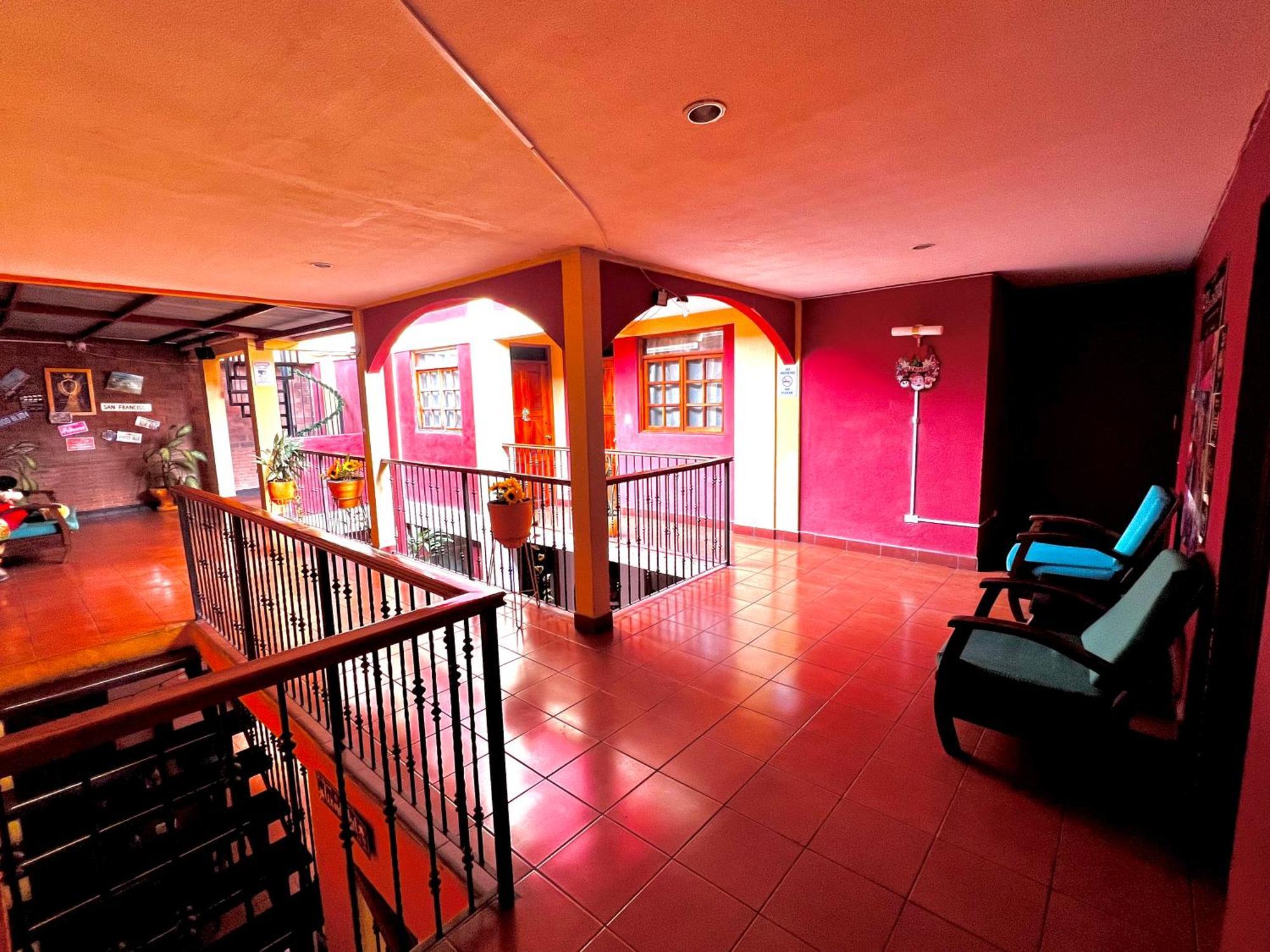Hostal Lolita'S Boutique Ґранада Екстер'єр фото